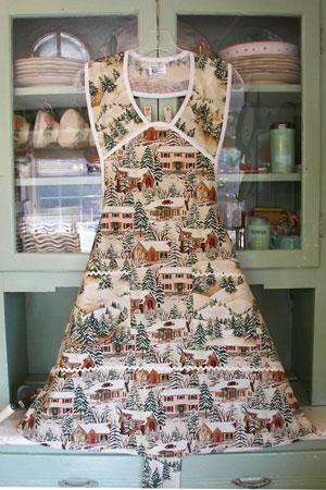 1940 Old Time Village Christmas Apron, click for larger view
