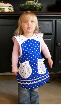 1940 Sky blue/white poka dot child apron, click for more child aprons and larger view