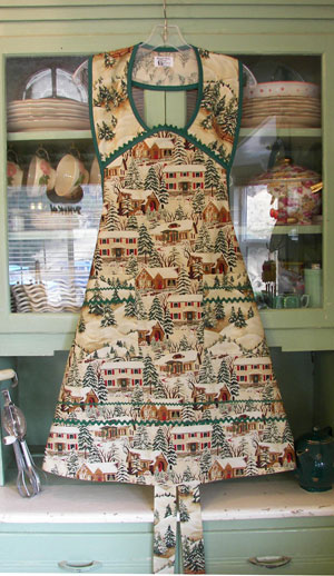 1940 Old Time Village Christmas with green trim