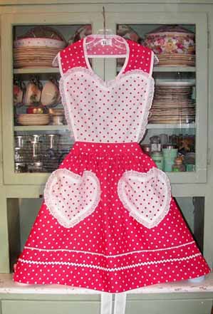 Valentine heart apron in polka dots