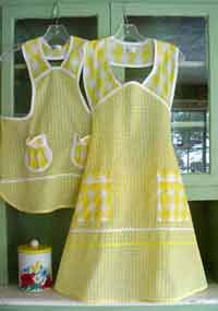 1940 Yellow Gingham Mother Daughter 